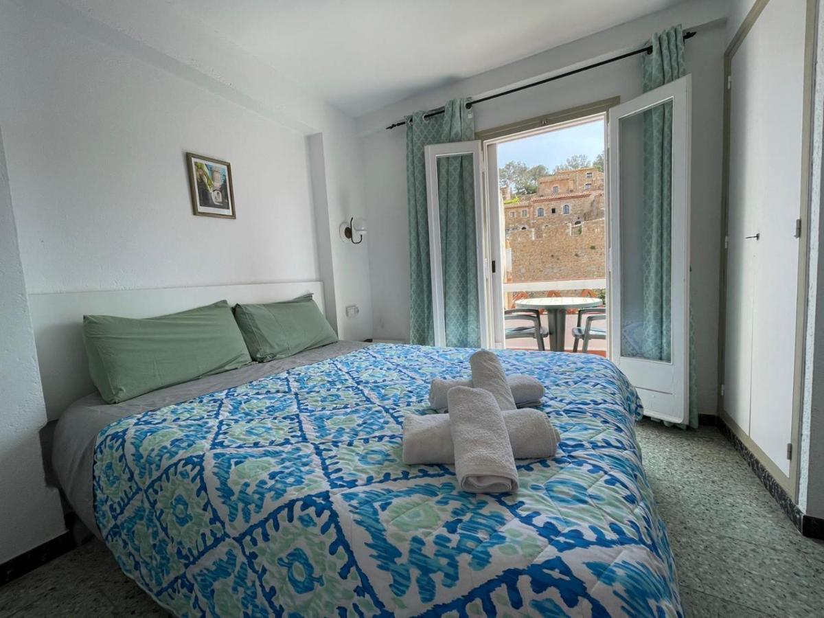 P&R Hostals Maria Rosa Tossa de Mar Exterior foto